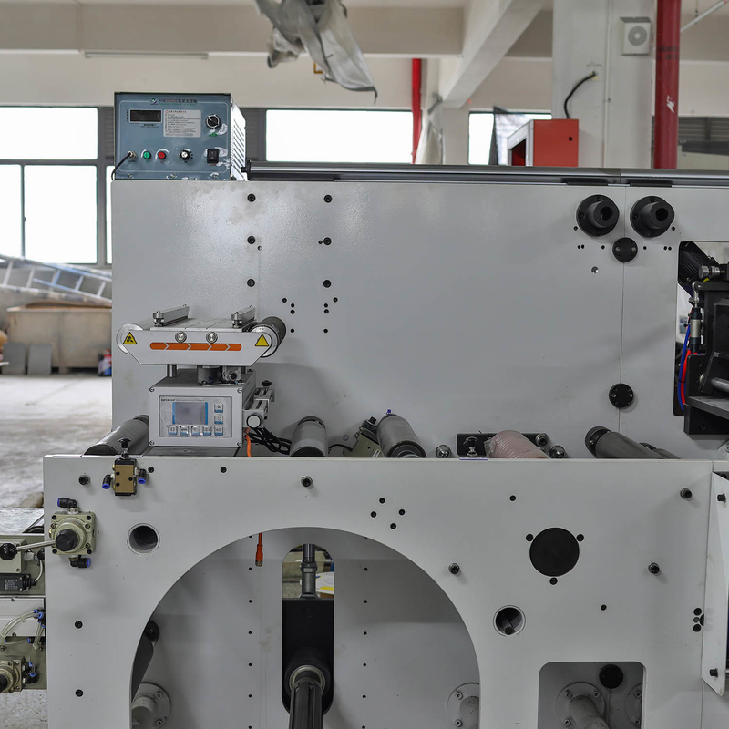 آلة طباعة الملصقات المرنة 380V / 50Hz مع طباعة لوحة أسطوانة قطر Φ60-Φ127mm